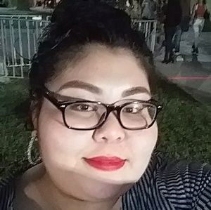 Meet your Posher, Rocio